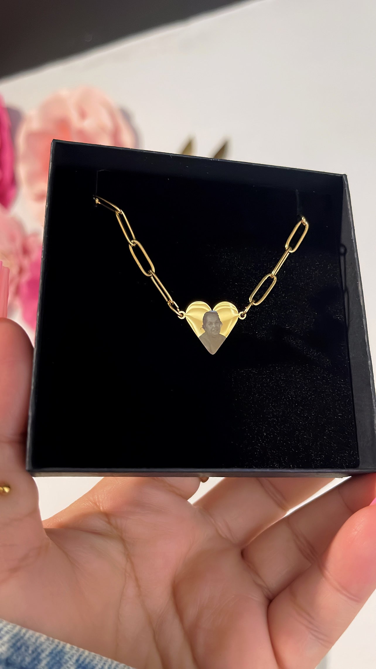 Personalized heart charm bracelet