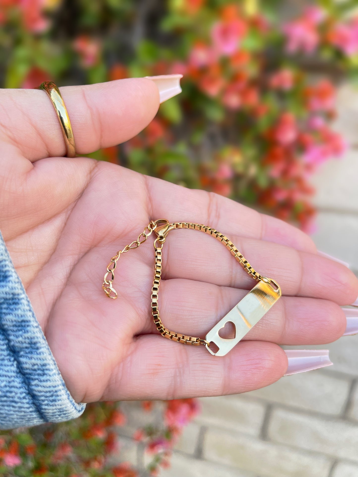 Pulsera infantil personalizada con corazón