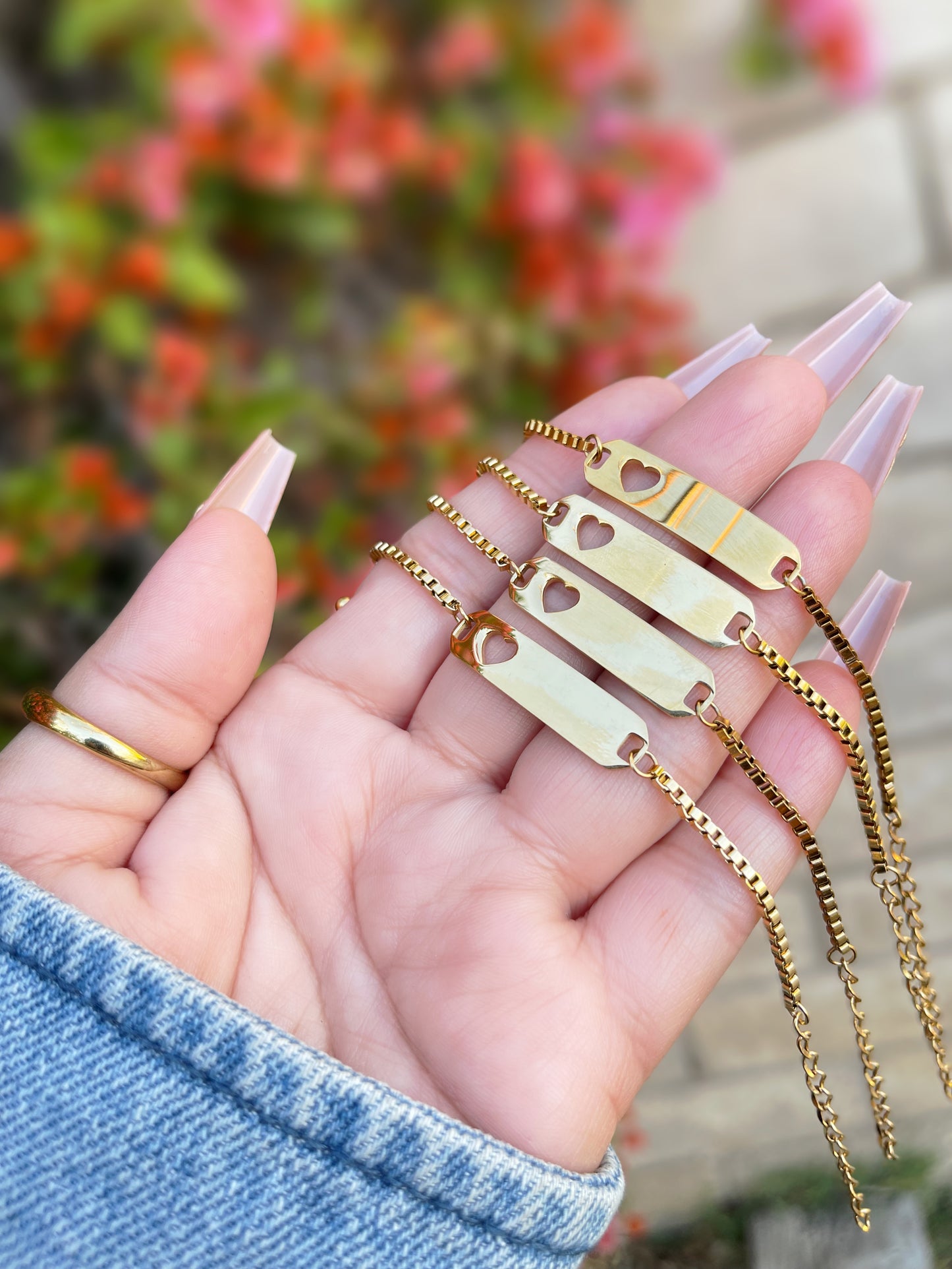 Pulsera infantil personalizada con corazón