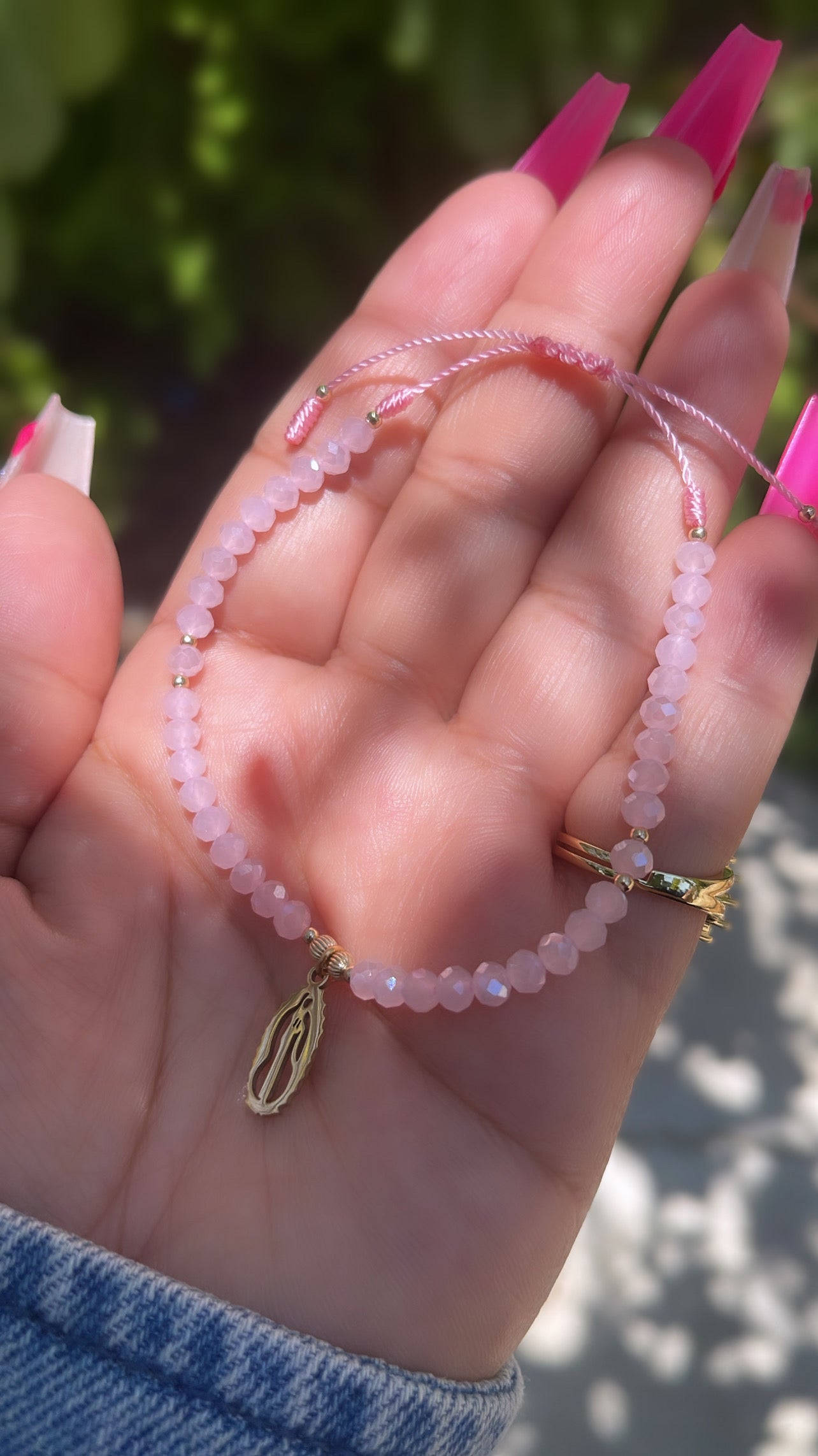 Virgencita pearly pink bracelet