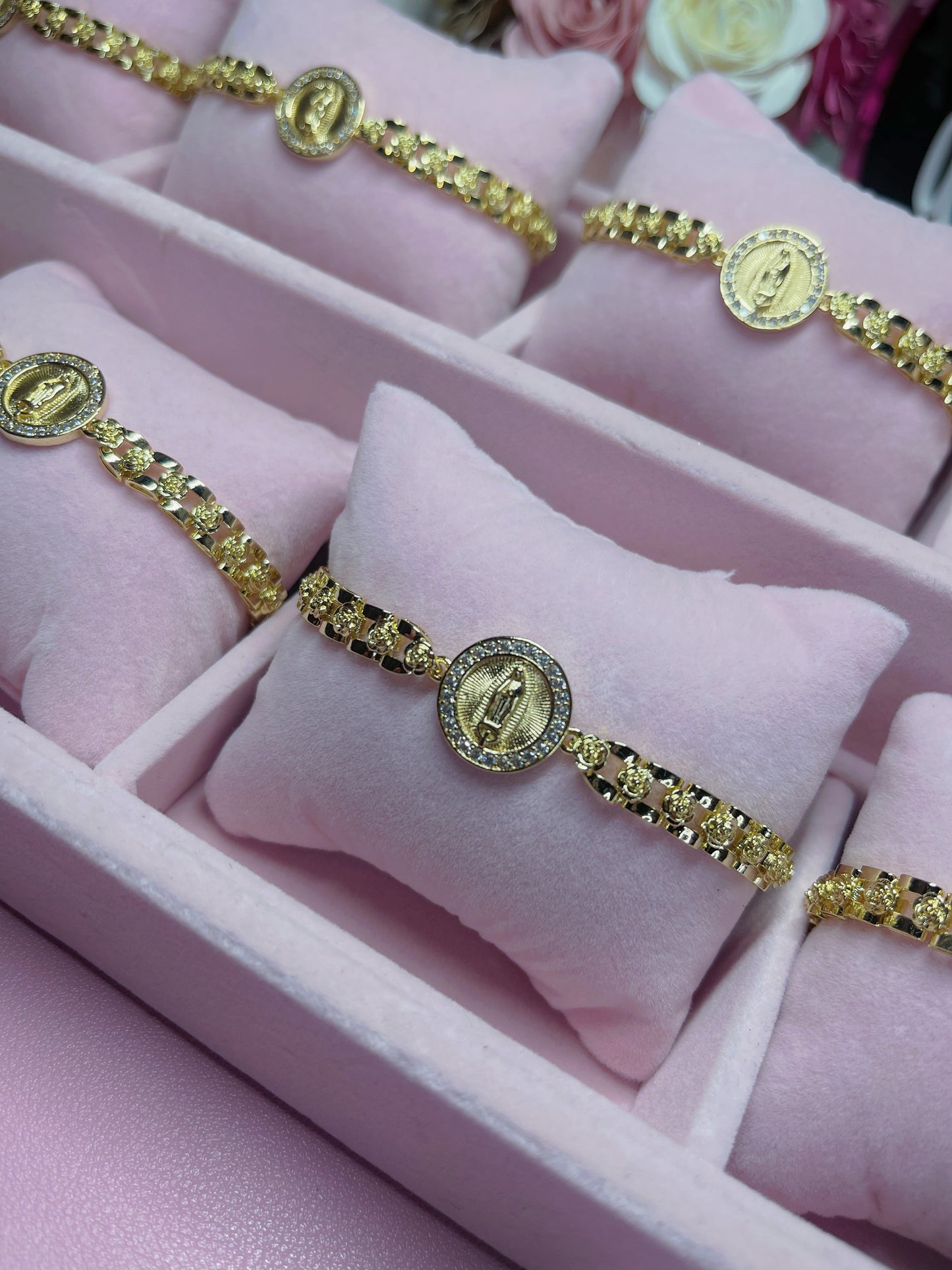 Pulsera Virgencita Redonda