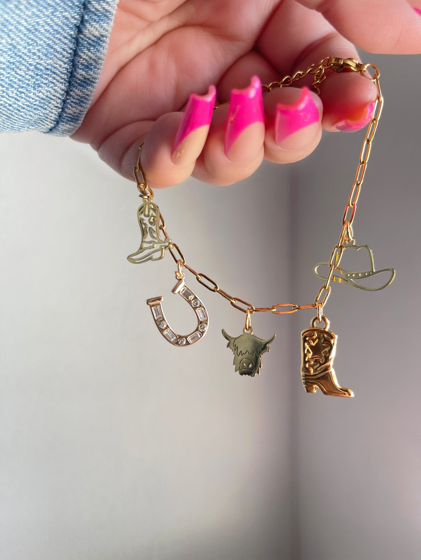 Vaquerita charm bracelet