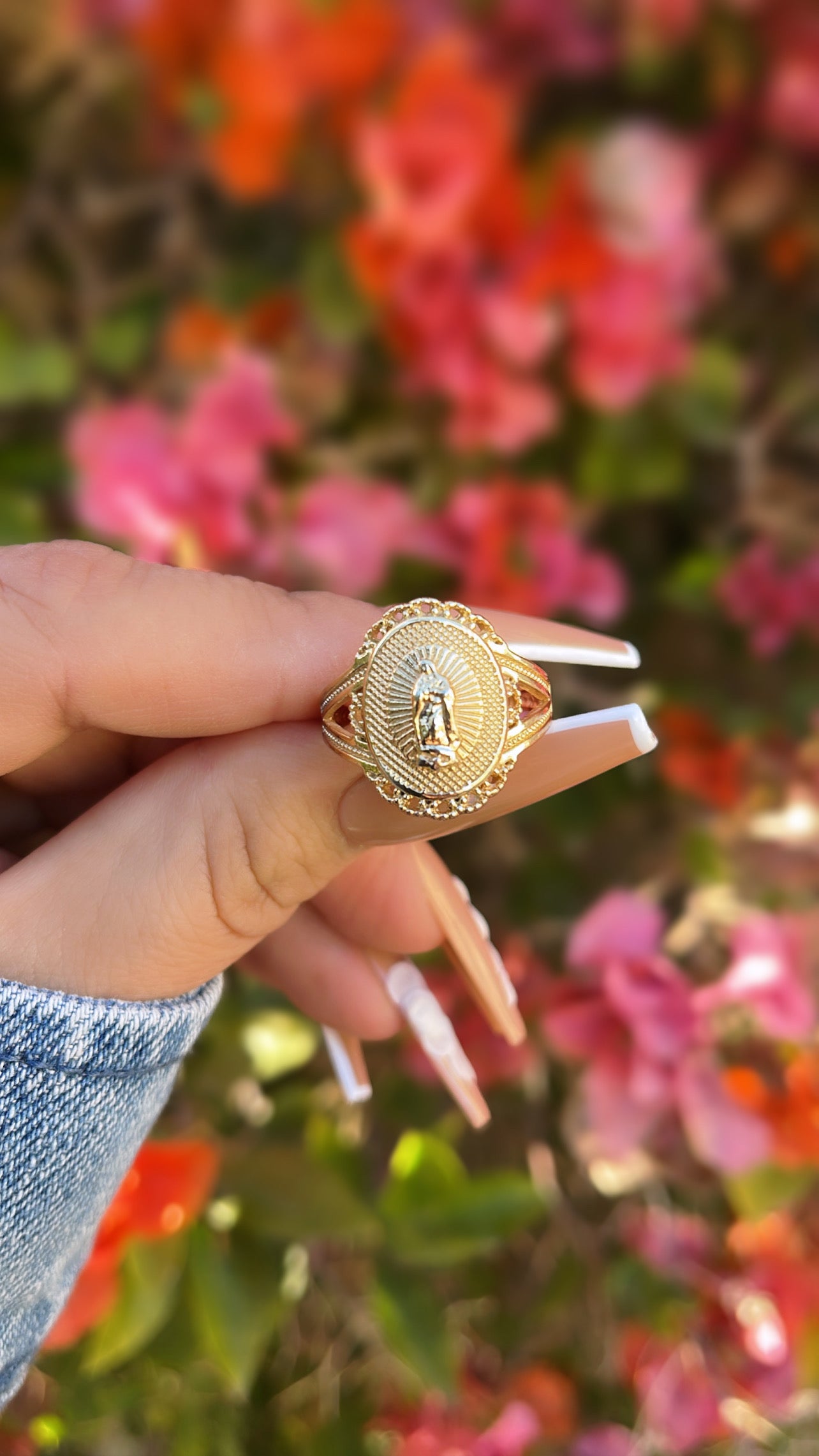 Oval Virgencita ring