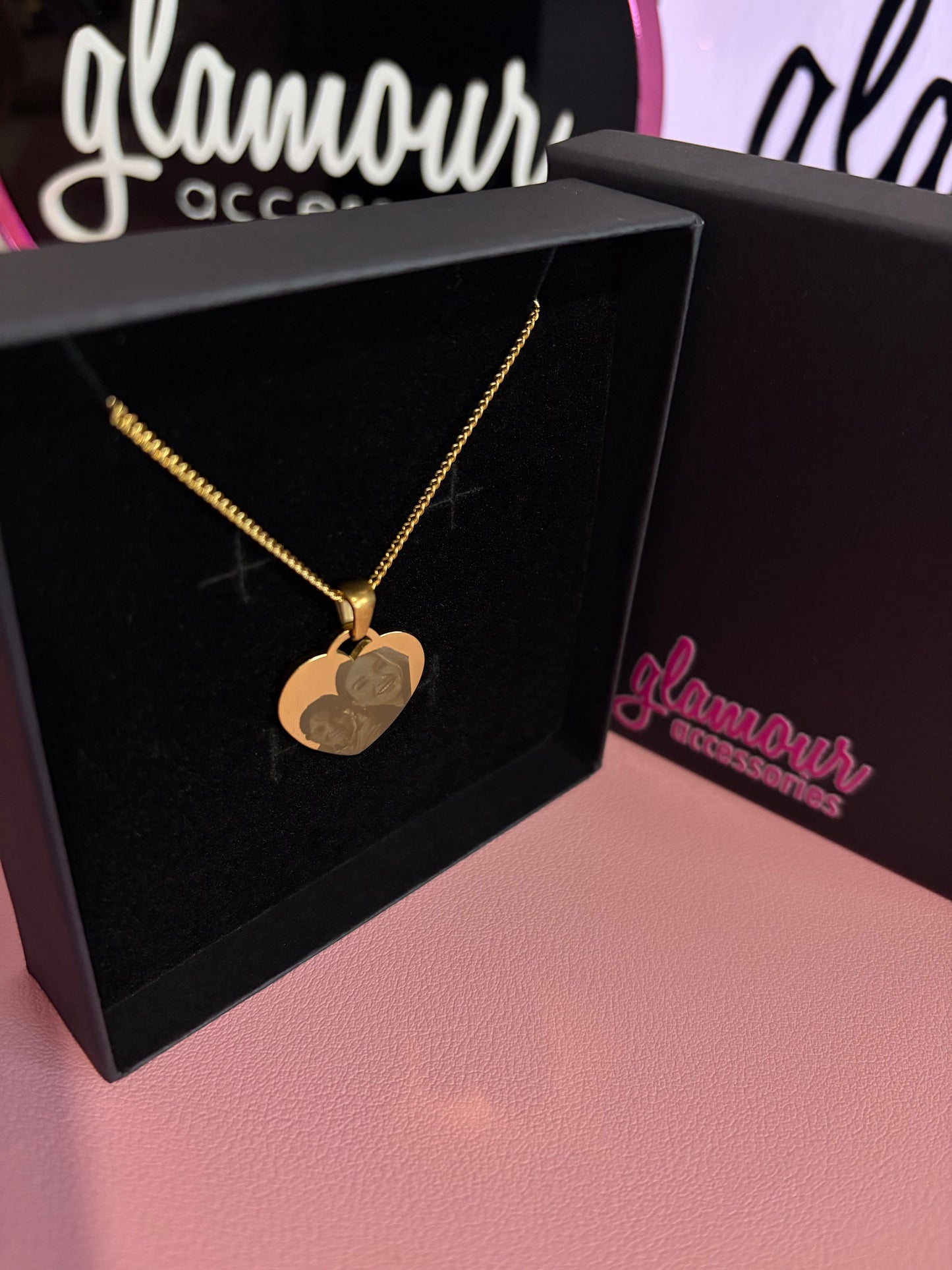 Portrait heart necklace chunky chain