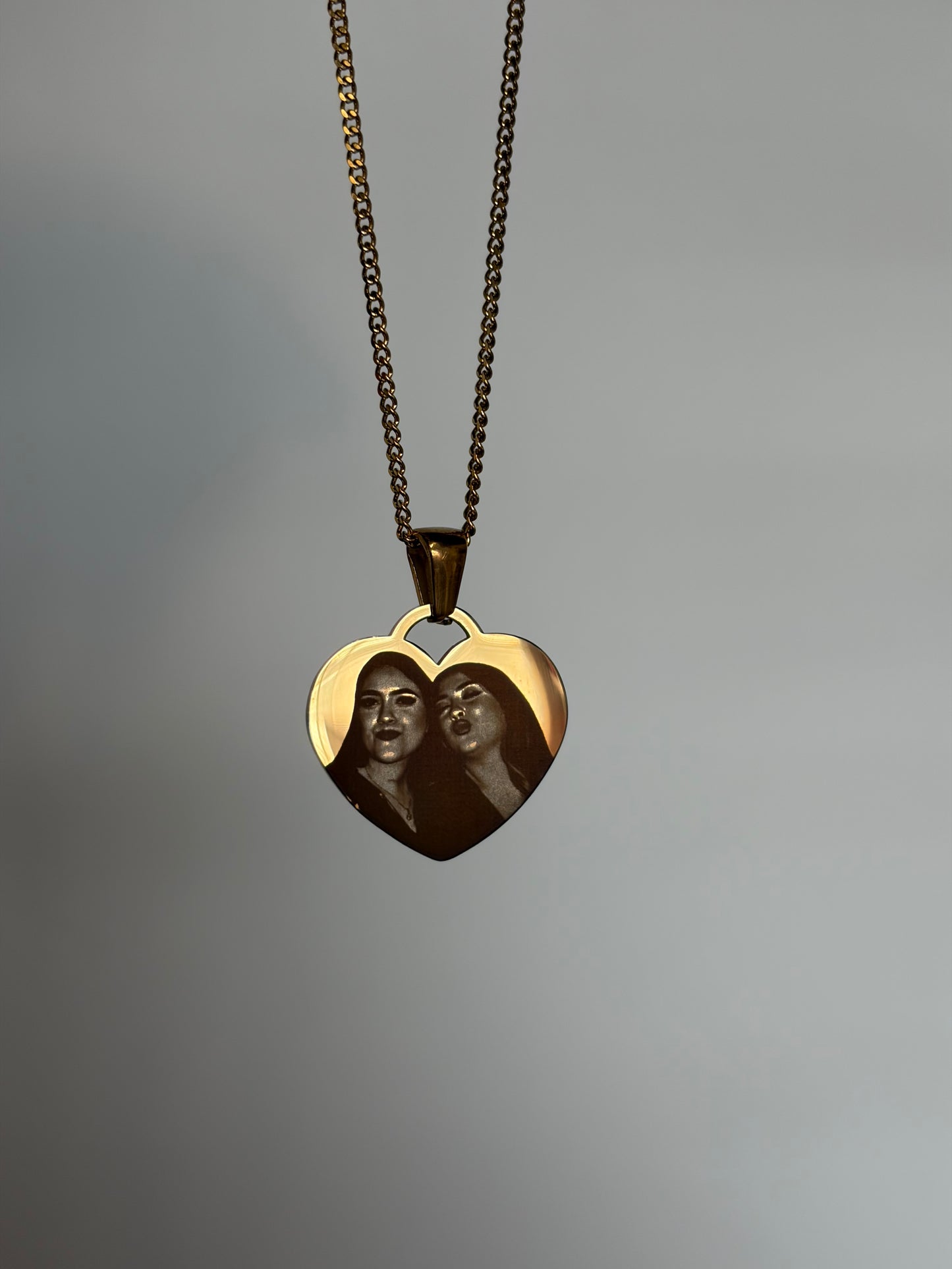 Portrait heart necklace chunky chain