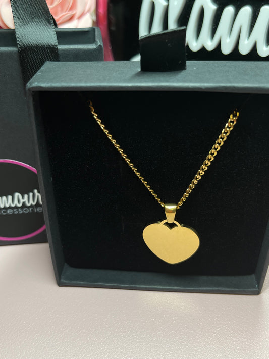 Portrait heart necklace
