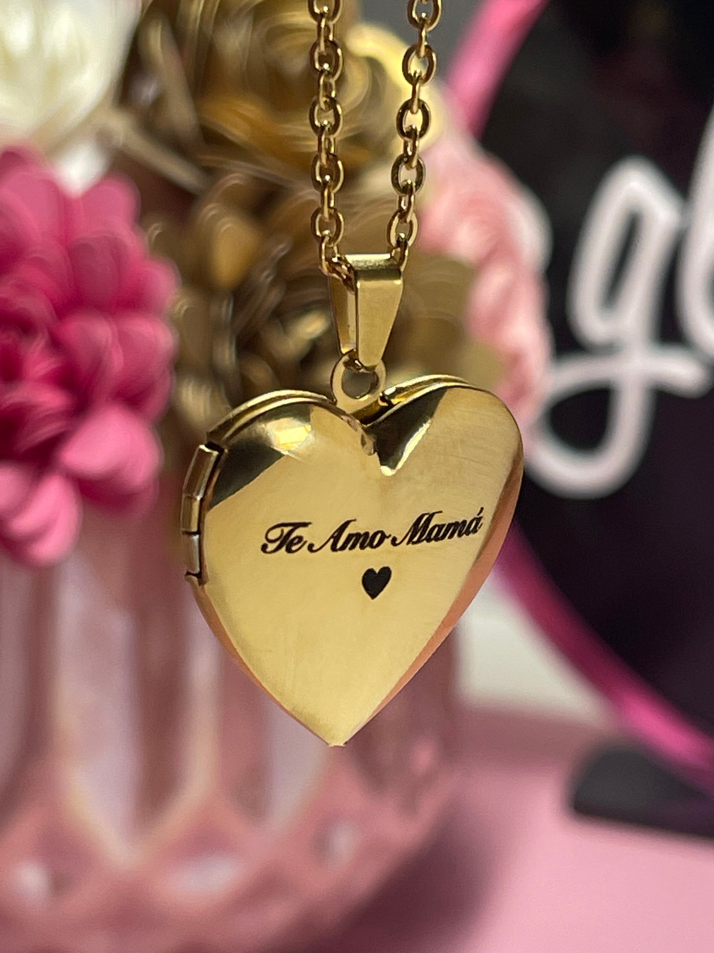 Medallón de corazón personalizado