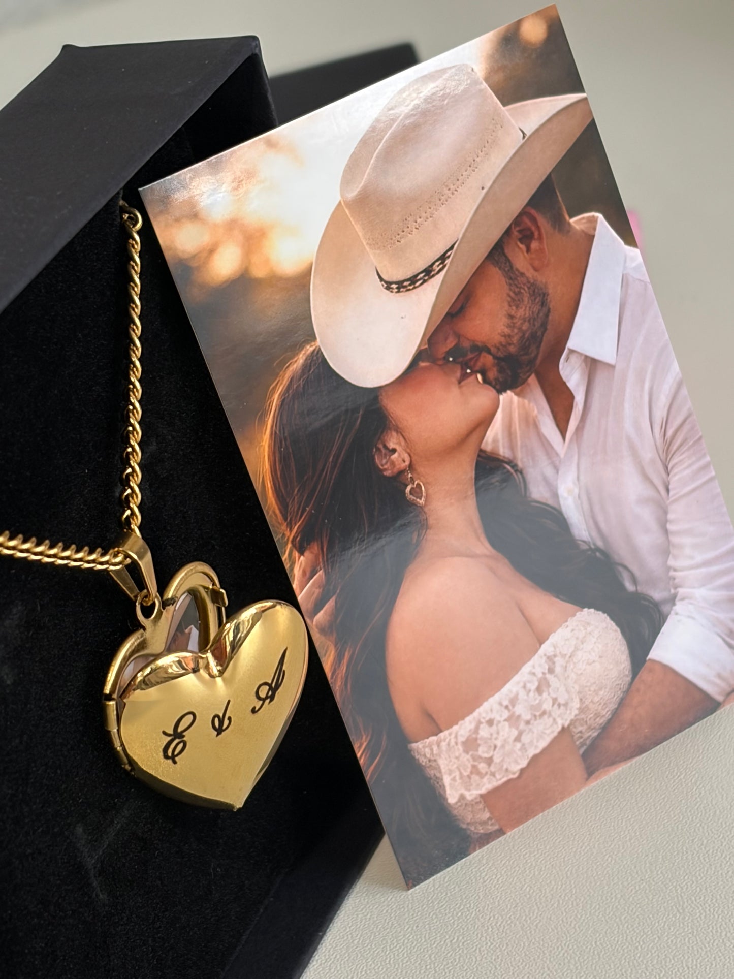 Heart locket with picture