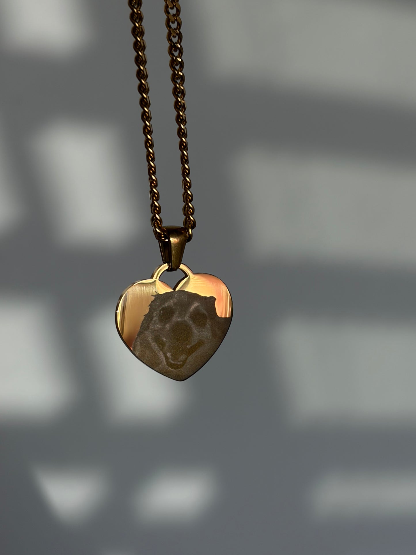 Portrait heart necklace chunky chain