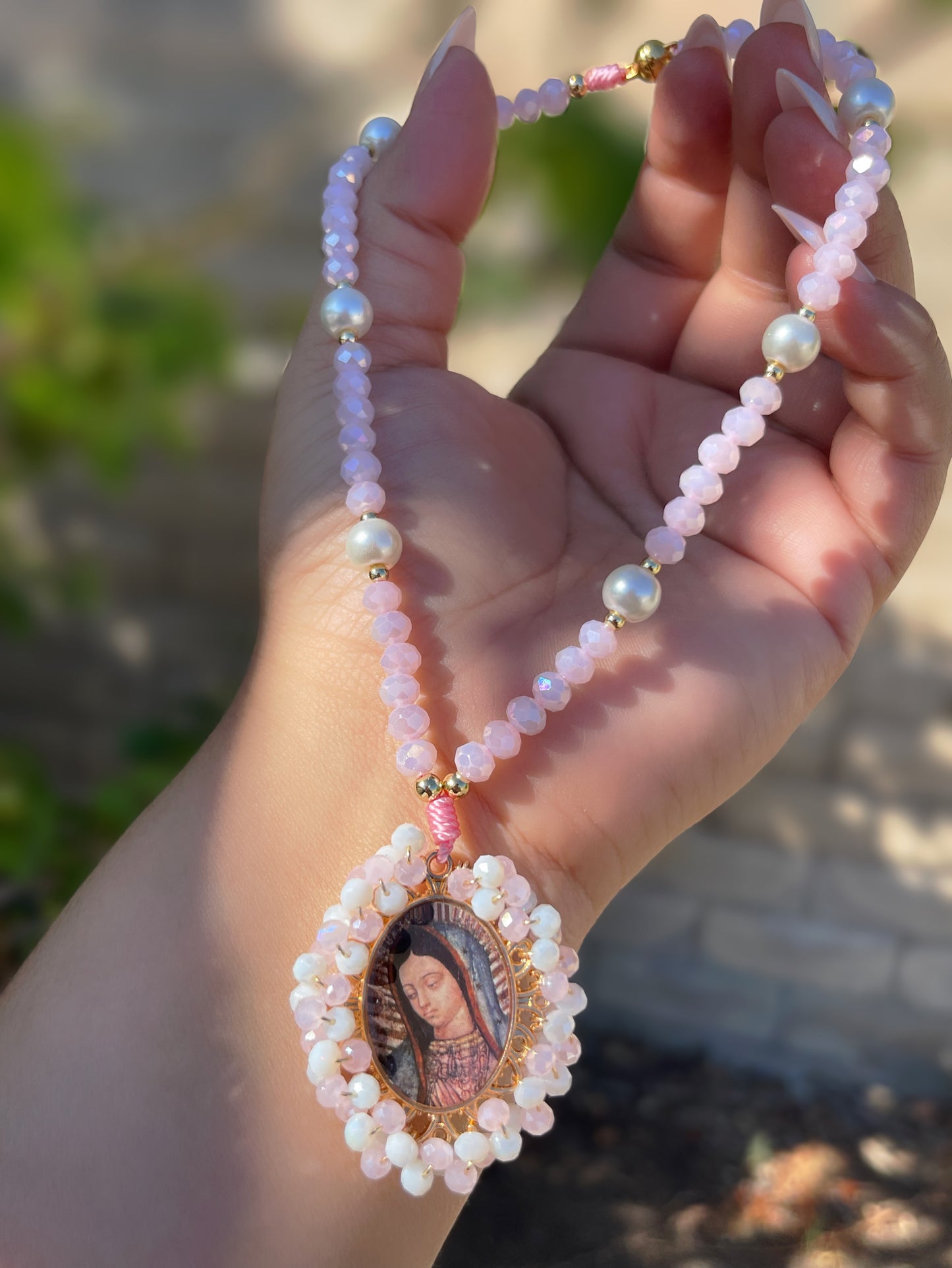 Pink pearl Virgencita bendicion