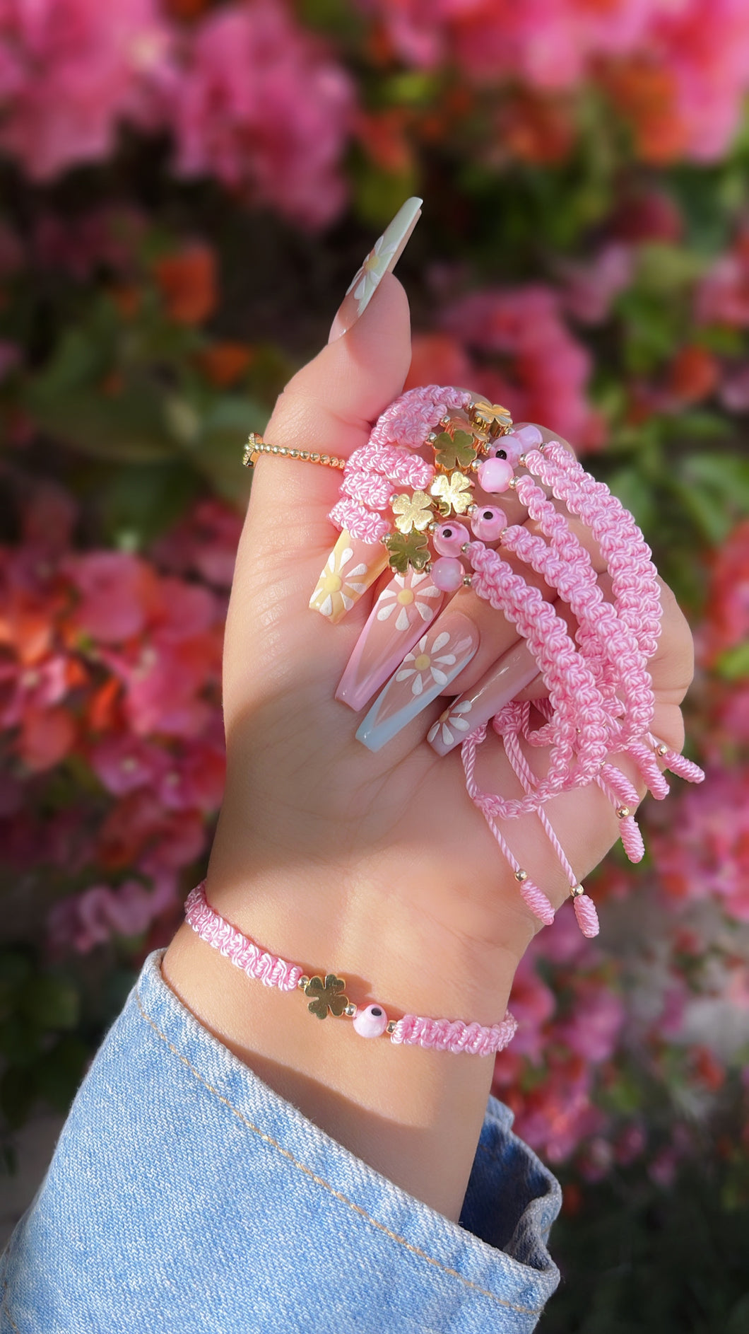 🩷🍀Pink clover bracelet