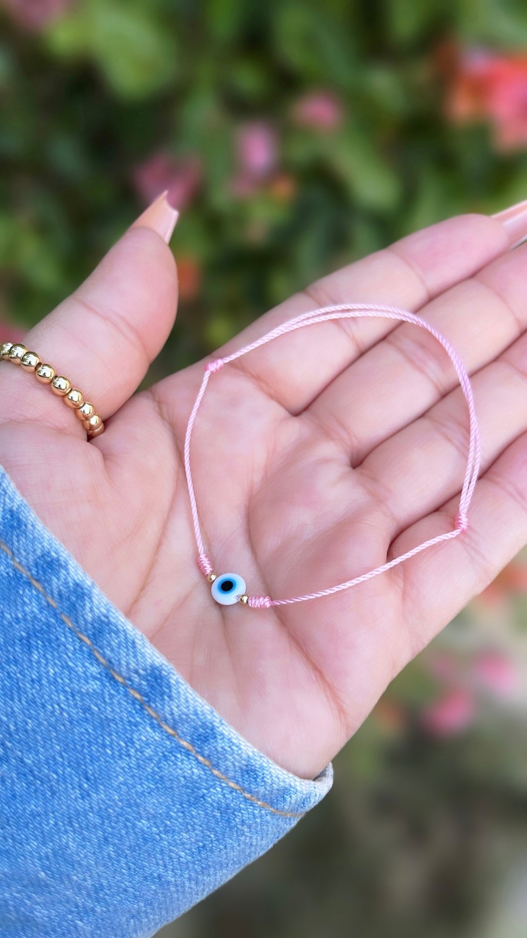 Simple Baby pink 🩷 eye bracelet