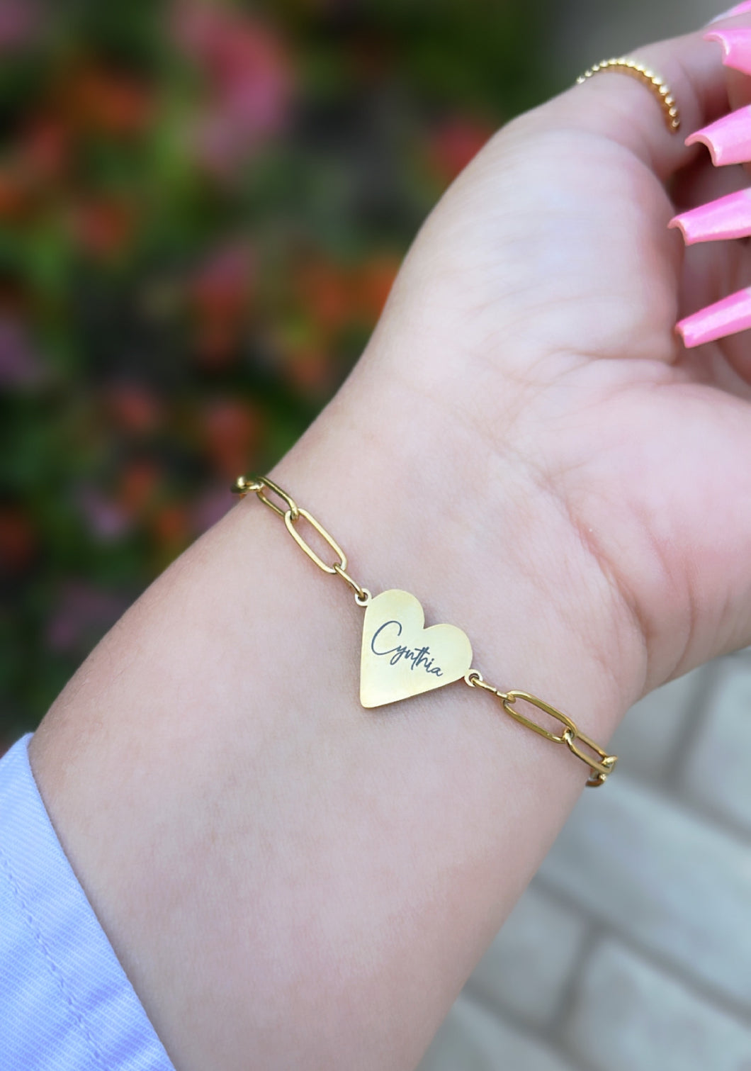 Personalized heart charm bracelet