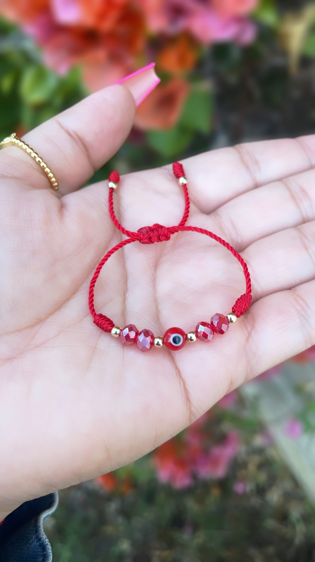 👦🏻👧🏻Toddler red eye bracelet