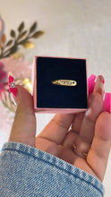 Cargar imagen en el visor de la galería, Personalized Ring
