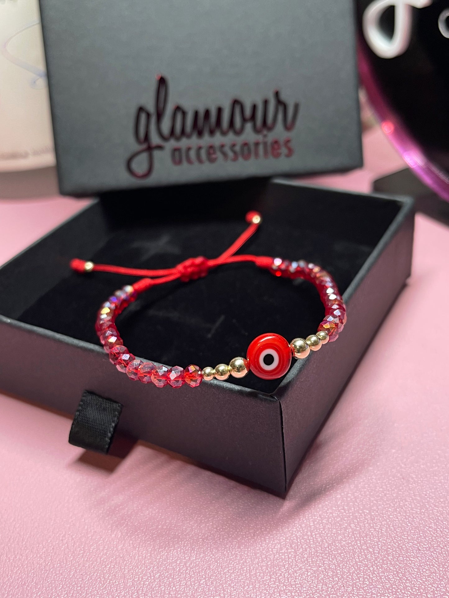 Pulsera de ojo rojo - bañada en oro