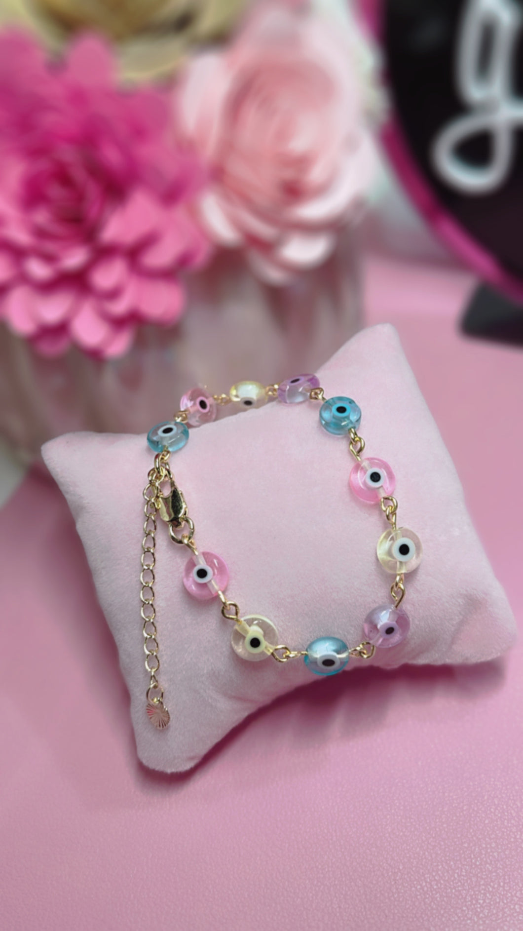 Adult pastel ojito bracelet