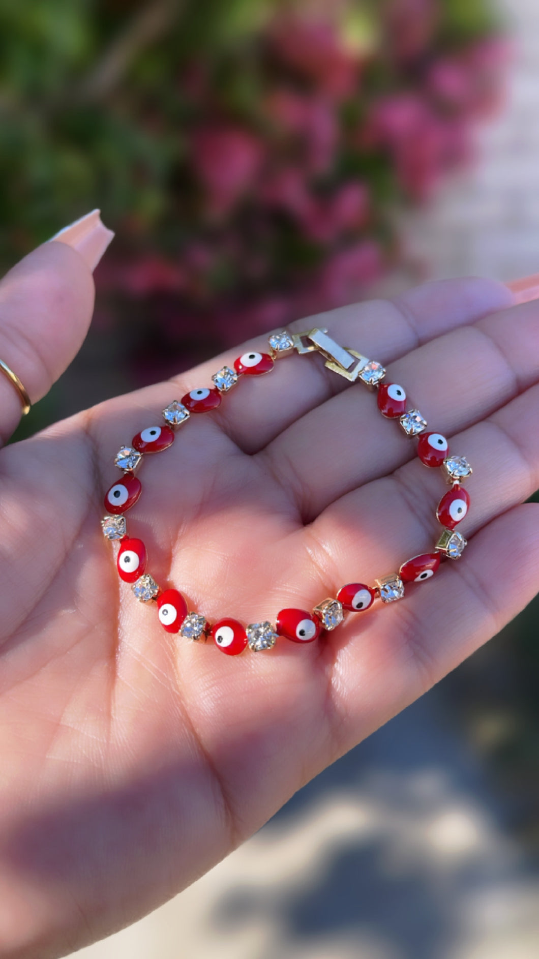 Red Oval eye bracelet